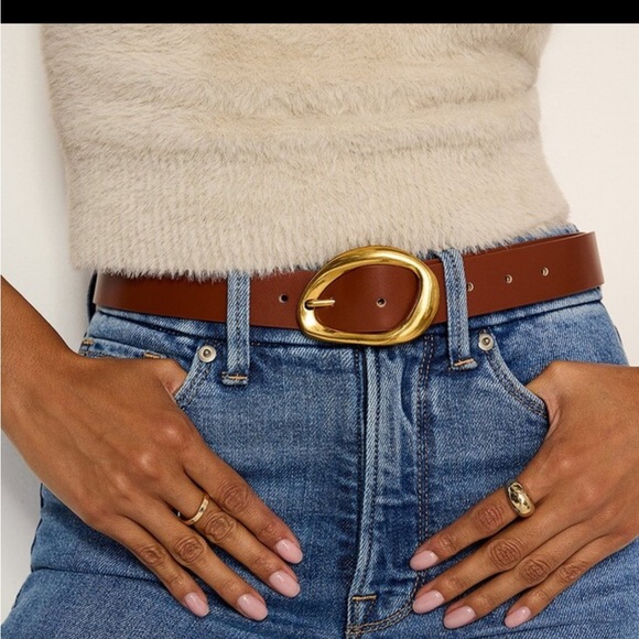 Good American Brown Leather Belt with Gold Buckle - Picture 2 of 5